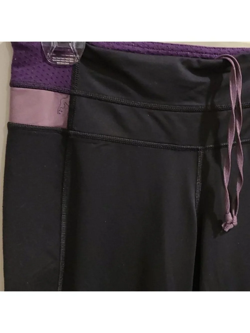 Lululemon blk/purple lux front/luon back l…